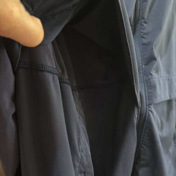 Women’s Lululemon Kicking Asphalt Jacket Sz 10 Midnight Navy - Picture 3 of 10